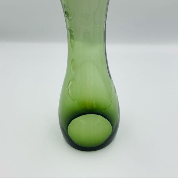 EUC Tall Mid-Century Modern Revival Green Wide Mouth Handblown Glass Vase Vtg - Picture 7 of 9